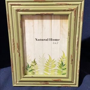 Picture frame 4 1/2 x 6 1/2 green distressed